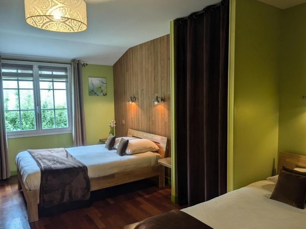 Au Saint-Amand Bed and Breakfast Poissons Exteriör bild